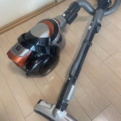 シャープ　サイクロン掃除機　中古品です。の画像