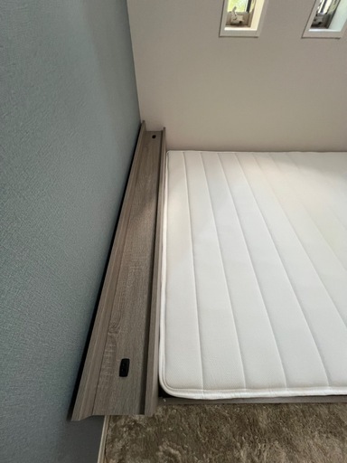 新品・未使用　クイーンサイズベッド
