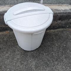 大きめポリバケツ
