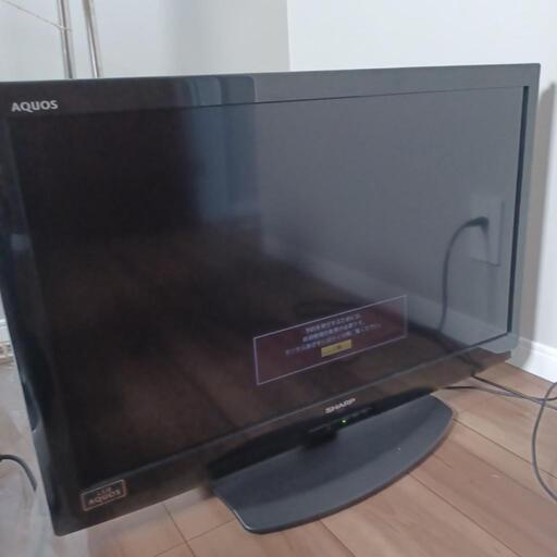 LEDテレビ　３２　ケーブル付き