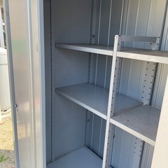 お話中　物置　中古品の画像