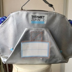 防災用品 タタメット(折り畳みヘルメット)の画像