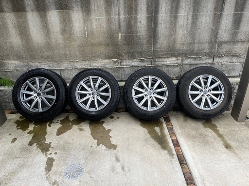 プリウス　スタッドレス　タイヤ　アルミホイール　4本セット