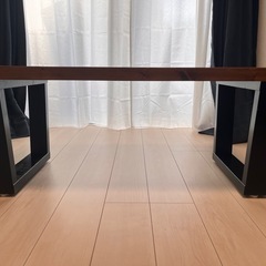 ロハスアンティークテーブル(木製)の画像
