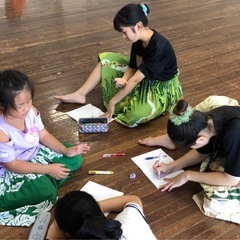 新規生徒募集！異文化にふれながら、英語やハワイ語などつかい、楽しくレッスンできます。の画像