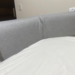 曲げられるベッドガード　100cmの画像