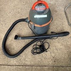 掃除機、
バキュームクリーナー　集塵機　　業務用掃除機　GTVC...