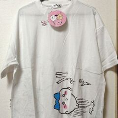 ハチワレ 布団に到着Tシャツの画像