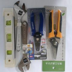 工具一式【完璧・低コストのエアコン設置に向けて】真空ポンプ他の画像