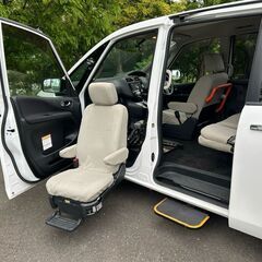 仙台☆H24セレナ4WDアンシャンテ送迎タイプ.助手席スライドア...