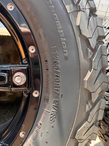 最終値下げ　MKW 17インチ　プラド、ハイラックス、FJ、サーフ等　