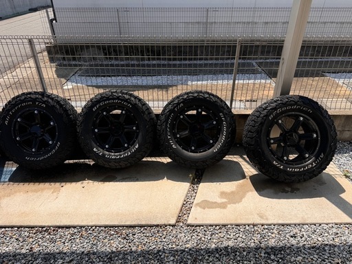 最終値下げ　MKW 17インチ　プラド、ハイラックス、FJ、サーフ等