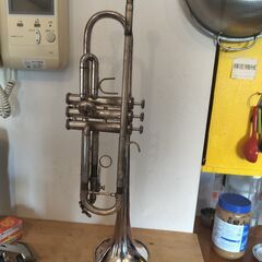 トランペット　BACH TR300 セットの画像