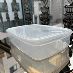 2.6Lタッパー　5個セット　50円！