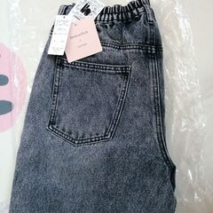 しまむらAYANO デニムパンツの画像