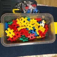 【お取引完了】ブロック 子供 工具セット 箱入り 知育玩具の画像