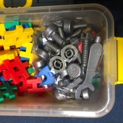 【お取引完了】ブロック 子供 工具セット 箱入り 知育玩具の画像