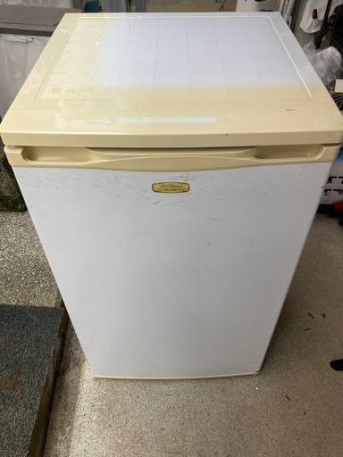 アビテラックス　冷凍庫　100L 2012年製