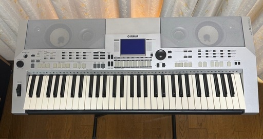 値下げしました　楽器キーボード YAMAHA PSR-S550