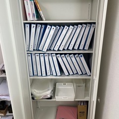 オフィス用ロッカー　五段　
ホワイトの画像