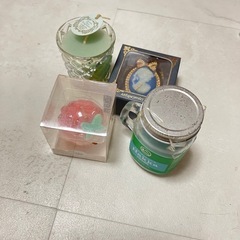 新品未使用🌈色々ロウソク 訳有りの画像