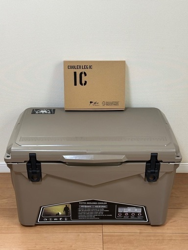 DVERG アイスランドクーラー 45QT ドベルグ