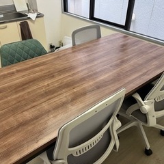  ダイニングテーブル ブラウンの画像