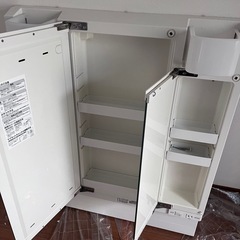 (中古)75サイズのTOTO洗面所の画像
