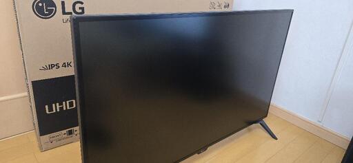4Kモニター ノングレアIPSパネル42.5インチ