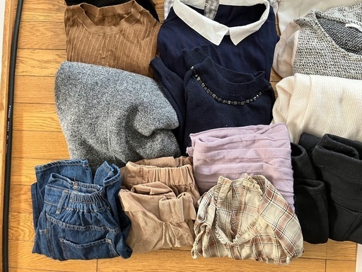 秋〜冬レディース服まとめ売り