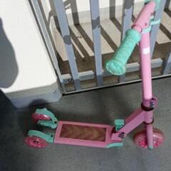 幼児向けキックボード