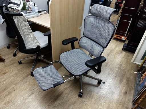 ⭐️激安価格⭐️【新品】新型 Ergohuman Pro 2 エルゴヒューマン プロ2 オットマン ヘッドレスト付 店頭引取可　オフィ
