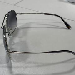 SIXTOFIVE サングラスの画像