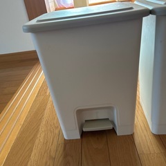 ゴミ箱