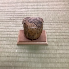 フクロウの置き物の画像