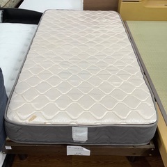 シングルベッド　マットレス付　7,700円