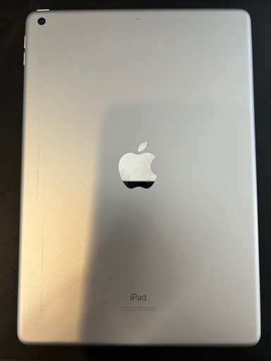 iPad 第8世代　32gb