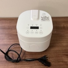 炊飯器（2号炊き 2020年製）