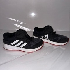 adidas スニーカー　17センチ