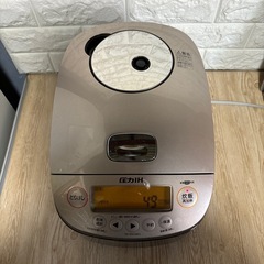 象印　NP-BW18E5 5.0L