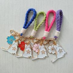 【購入者決定】☆再販☆None  スエード紐 チャーム( 桜猫・和 )の画像