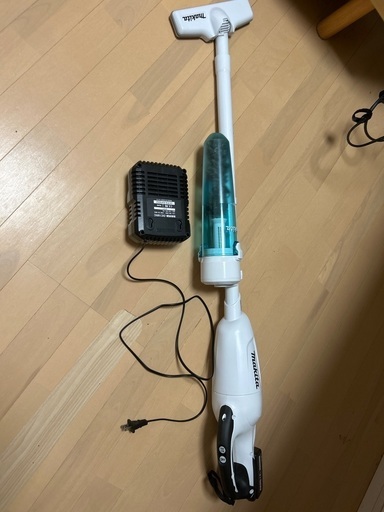 makita 掃除機 充電器付き