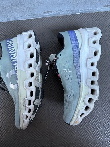 スニーカー ON Cloudmonster2  23.5cm