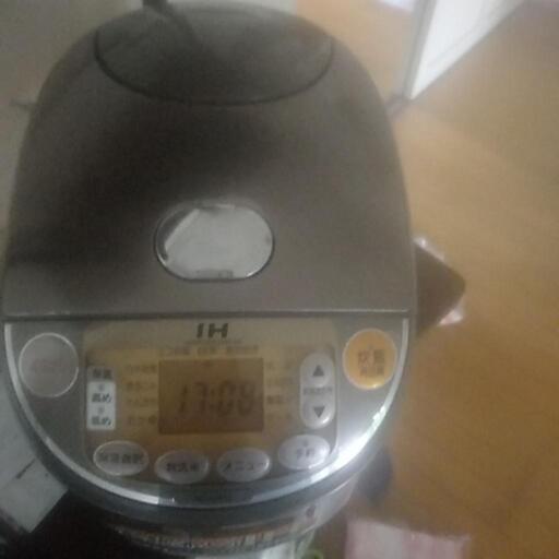 ７時までのセール価格ですテレビ炊飯器セット