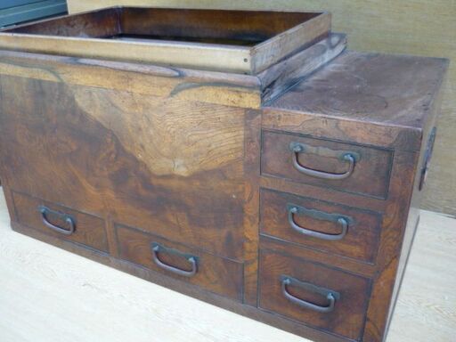 長火鉢（関東火鉢）・ケヤキ材　時代物