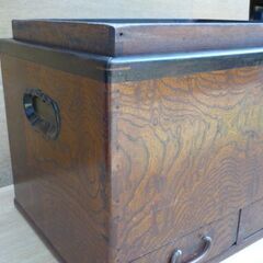 長火鉢　ケヤキ材　猫板付きの画像