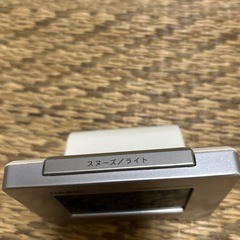 目覚まし電波時計の画像