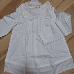 新品未着用　秋物衣類の画像