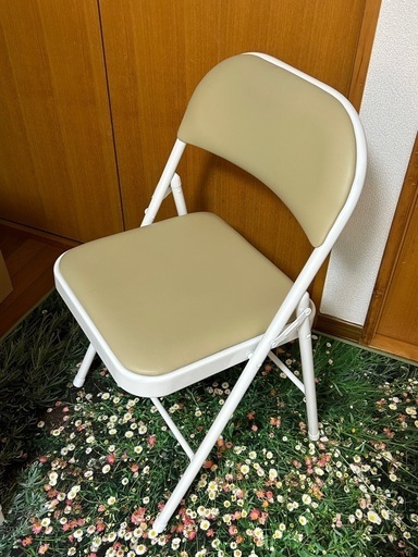 折りたたみ椅子