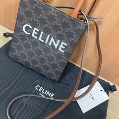 セリーヌ　ミニ バーティカル トリオンフ キャンバス CELINE
